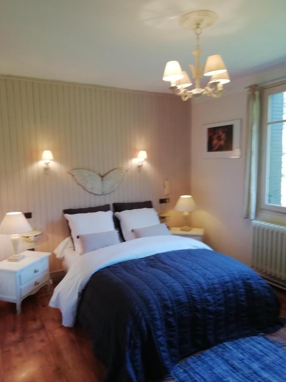 Гостевой дом La Mirabelle-Casteil Country House Экстерьер фото